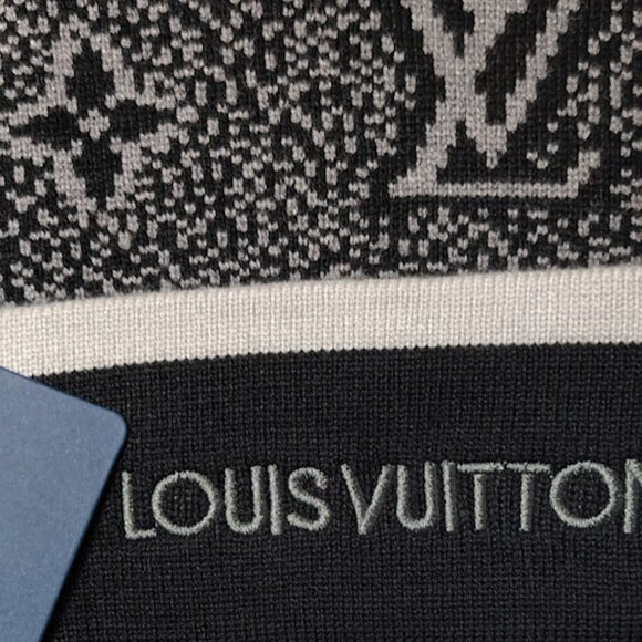 LOUIS VUITTON BEANIE - BRAND NEW- JUST IN TIME FOR WINTER! - Picture 3 of 5